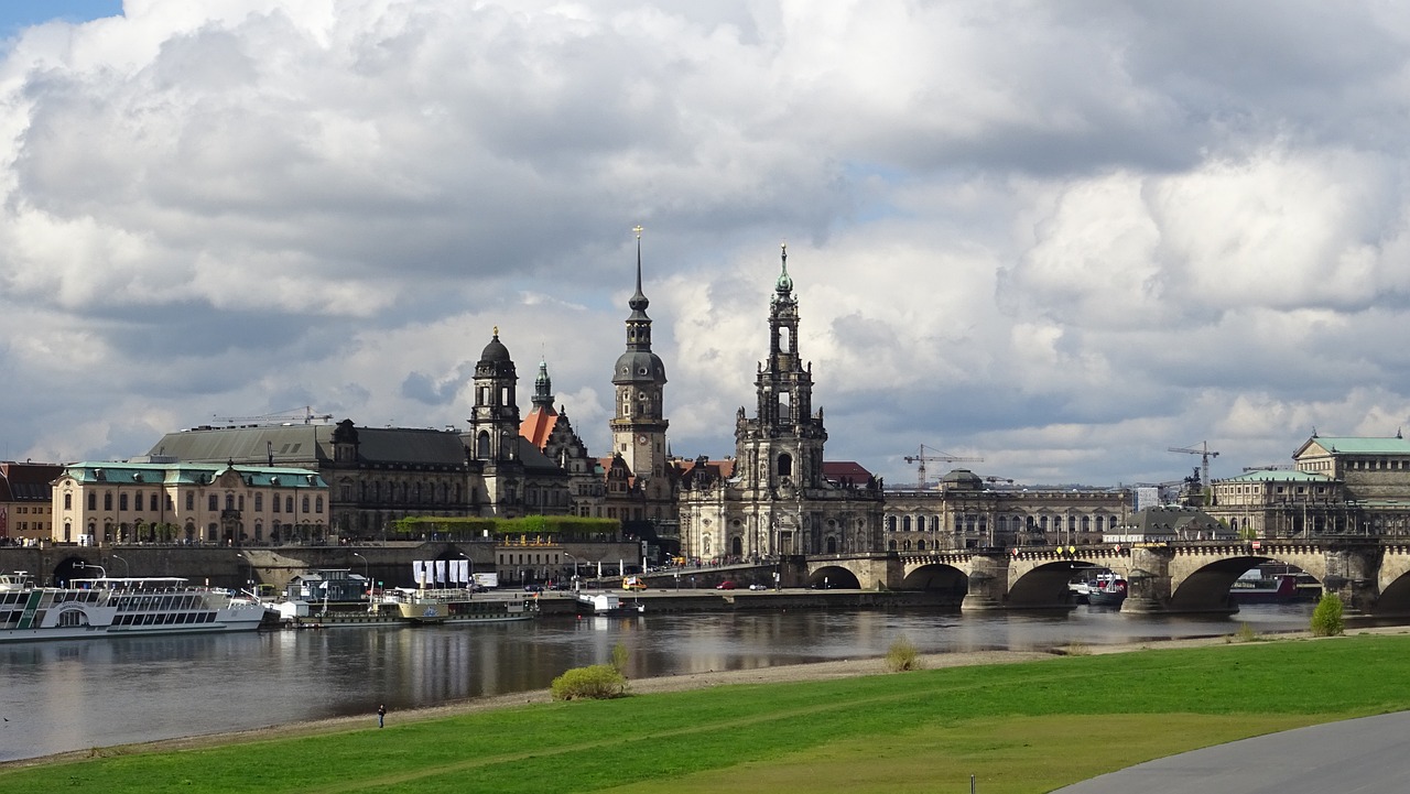 Entrümpelung, Gewerbe- & Haushaltsauflösung in Dresden