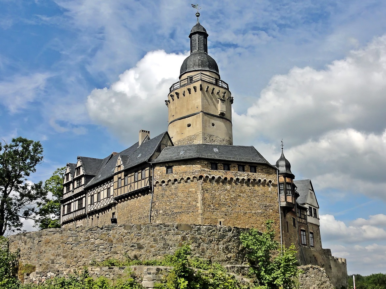 Entrümpelung, Gewerbe- & Haushaltsauflösung in Falkenstein